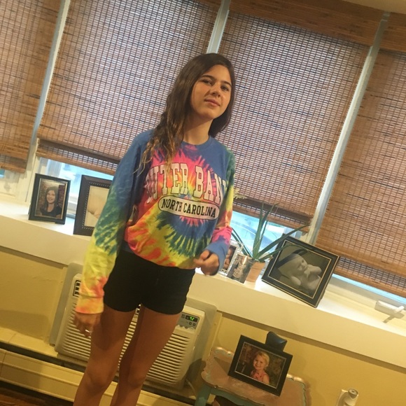 Meet your Posher, Amy - Picture 4 of 6